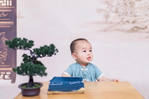 靖江孕妇几个月有反应